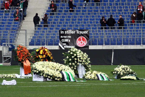Trauerfeier Enke   026.jpg